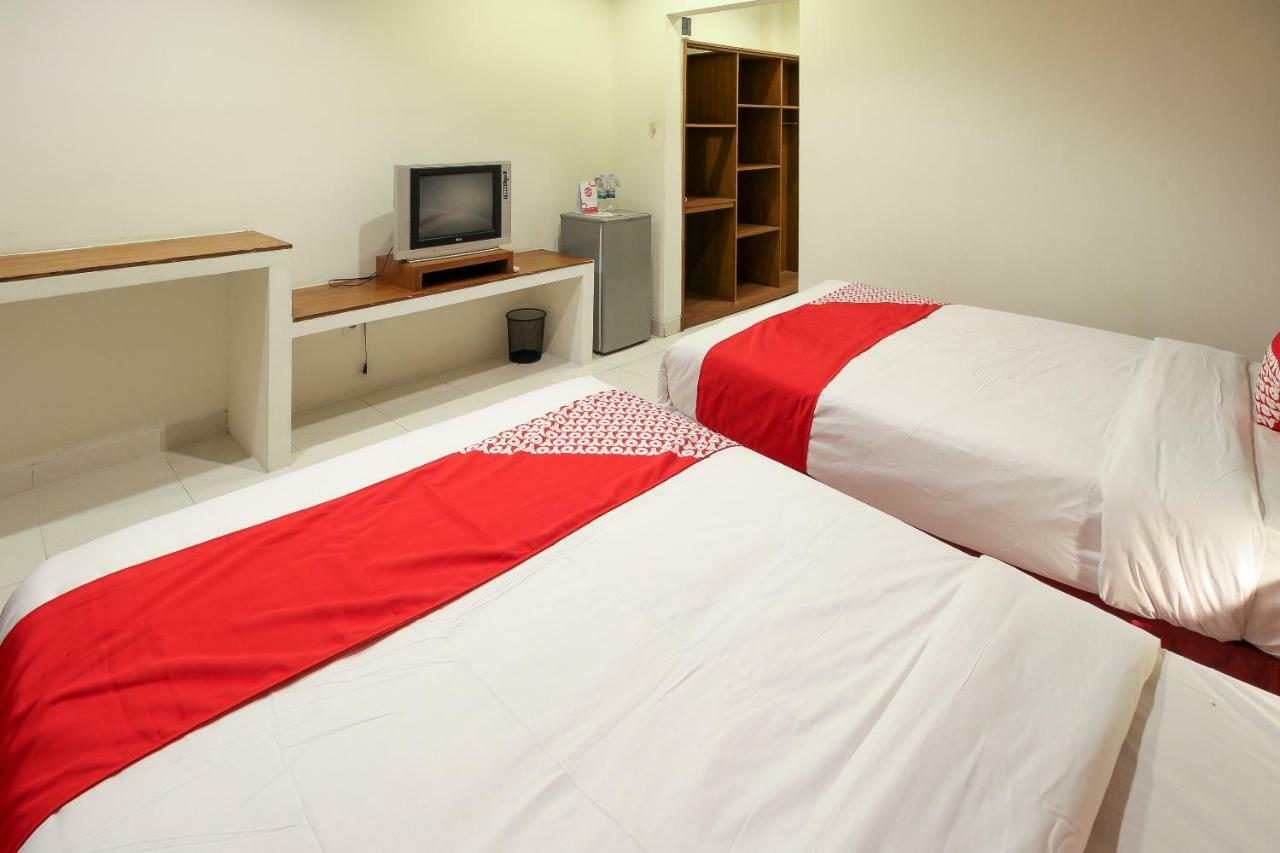 Mesari Beach Inn & Stables Семиняк Екстериор снимка